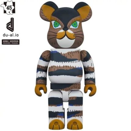 1000% Bearbrick - Yoko Sano The Cat That Lived a Million Times Tora Neko