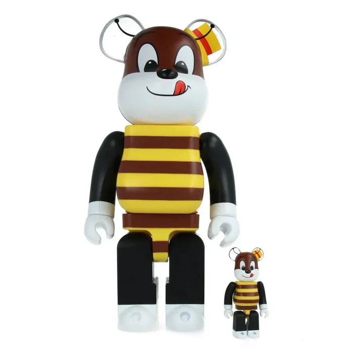 image_43_700x 400% & 100% Bearbrick Set – Kellogg’s (Honey)
