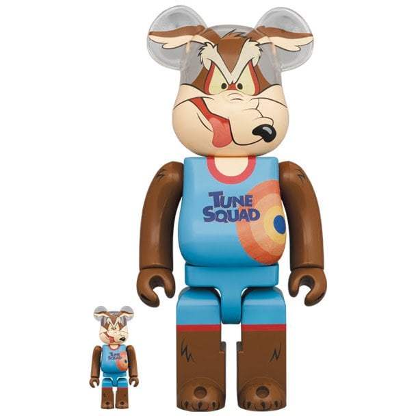 4234b050-bfac-4978-90d7-463fa0c73f8b_700x700_fill_608x 400% & 100% Bearbrick Set - Wile E. Coyote (Space Jam 2)