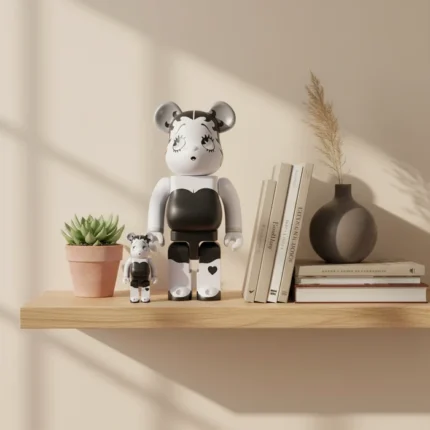 400% & 100% Bearbrick Set - Betty Boop (Black & White Edition)