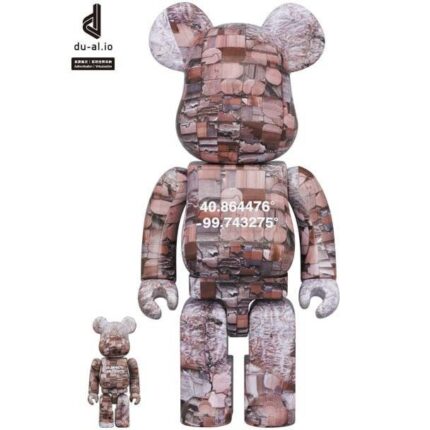 400% & 100% Bearbrick Set - Nebraska Overview (Benjamin Grant)
